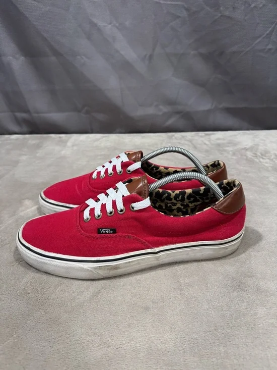 Vans Red Canvas Low-Top Sneakers - Picture 2 of 11